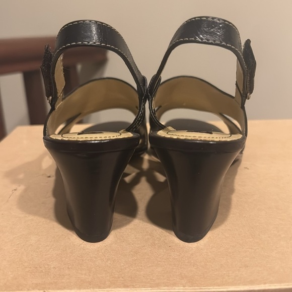 Liz Claiborne flex Tasha brown leather, low chunky heel sandal sling back 8.5 - Picture 10 of 15